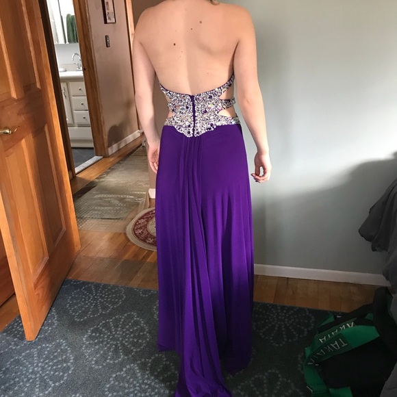Prom Dress - Picture 4 of 5